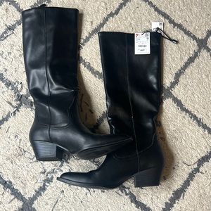 Zara knee high black boots never worn with tags size 8